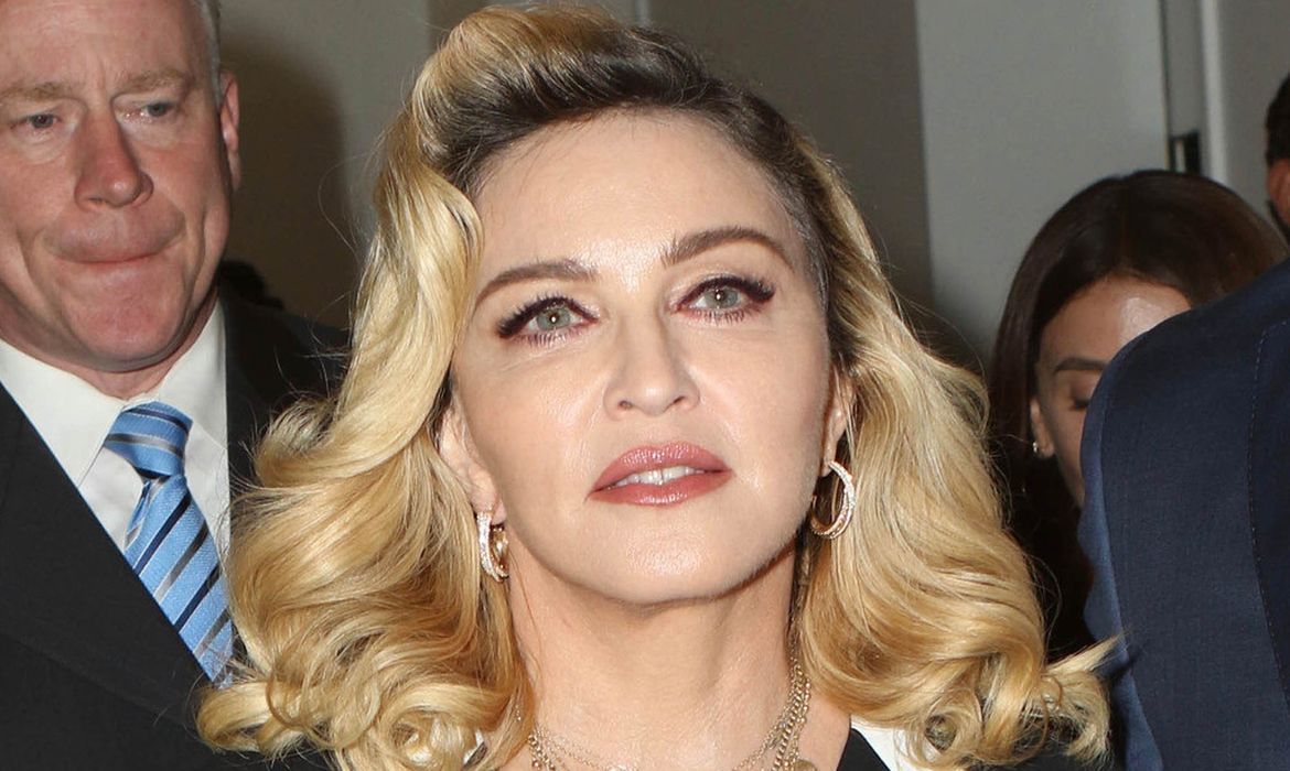 , New York, NY, 9/26/2017 - Madonna Sighting in Manhattan

-Madonna
-Nancy Rivera/INSTARimages.com
-Instar_Madonna_0730693909a.jpg
Ref.: infusny-220
Editorial Rights Managed Image - Please contact www.INSTARimages.com for licensing fee and rights: North America Inquiries: email sales@instarimages.com or call 212.414.0207 - UK Inquiries: email ben@instarimages.com or call + 7715 698 715 - Australia Inquiries: email sarah@instarimages.com.au Â or call +02 9660 0500 â€“ for any other Country, please email sales@instarimages.com. Â Image or video may not be published in any way that is or might be deemed defamatory, libelous, pornographic, or obscene / Please consult our sales department for any clarification or question you may have - http://www.INSTARimages.com reserves the right to pursue unauthorized users of this image or video. If you are in violation of our intellectual property you may be liable for actual damages, loss of income, and profits you derive from the use of this image or video, and where appropriate, the cost of collection and/or statutory damage.

Featuring: Madonna
Where: New York, New York, United States
When: 26 Sep 2017
Credit: Nancy Rivera/INSTARimages.com
