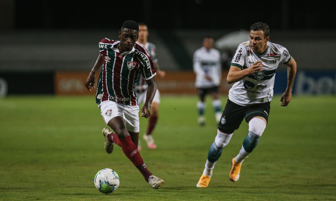 Fluminense enfrenta o Coritiba no estádio Couto Pereira pela 31ª rodada do Campeonato Brasileiro 2020.