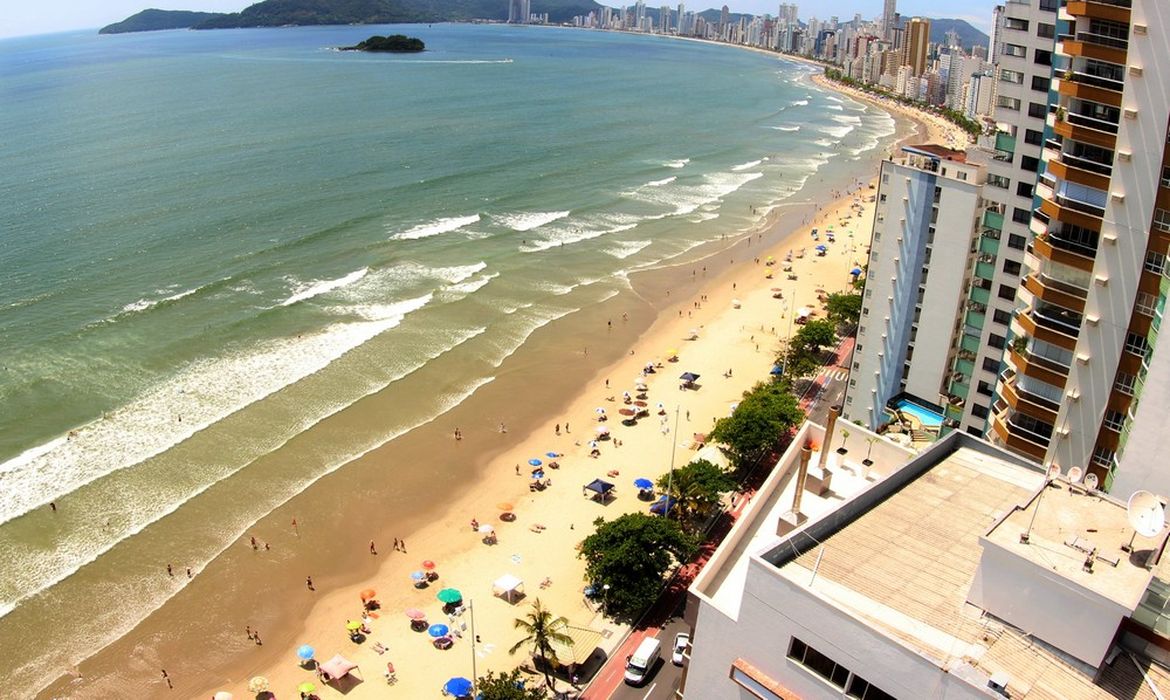 Balneário Camboriú é um exemplo de município que tem economia pujante e boa gestão dos recursos