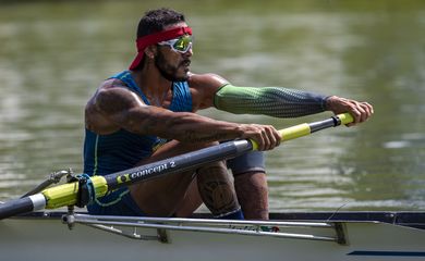 Valdeni júnior, remo paralímpico