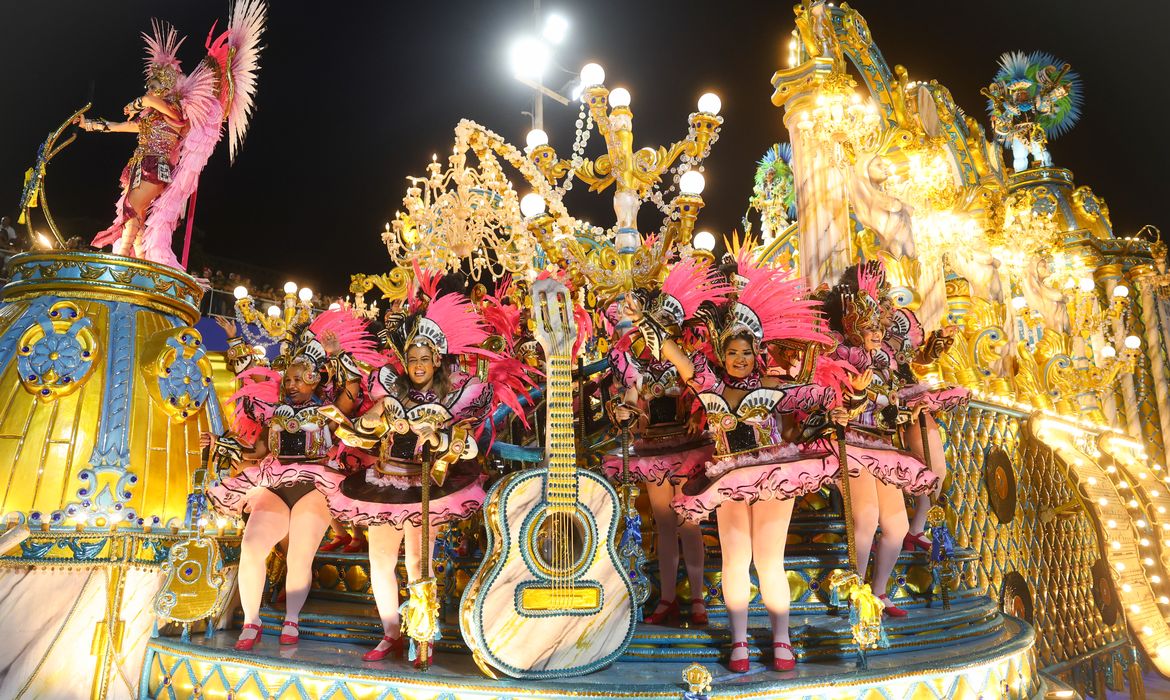 Rio de Janeiro (RJ), 03/03/2025 – Beija-Flor de Nilópolis desfila no segundo dia de carnaval do grupo Especial na Marquês de Sapucaí, na região central do Rio de Janeiro. Foto: Tomaz Silva/Agência Brasil