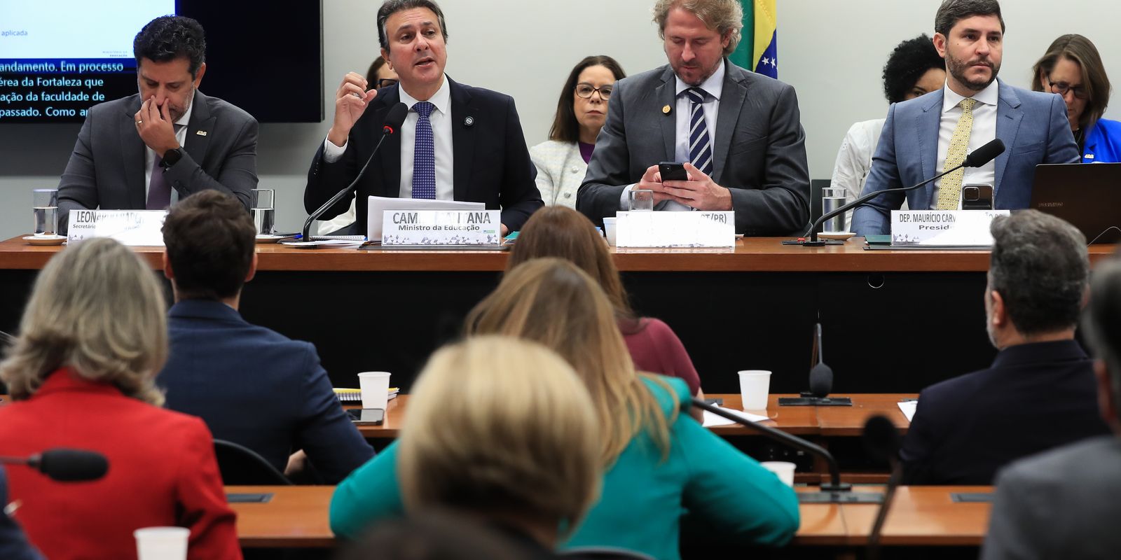 Camilo: novas regras para EAD protegem população e garantem qualidade Camilo: novas regras para EAD protegem população e garantem qualidade