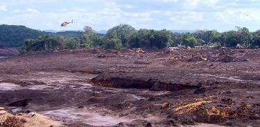 Em 25 de janeiro de 2019, a barragem de rejeitos de mineração do Córrego do Feijão, se rompeu