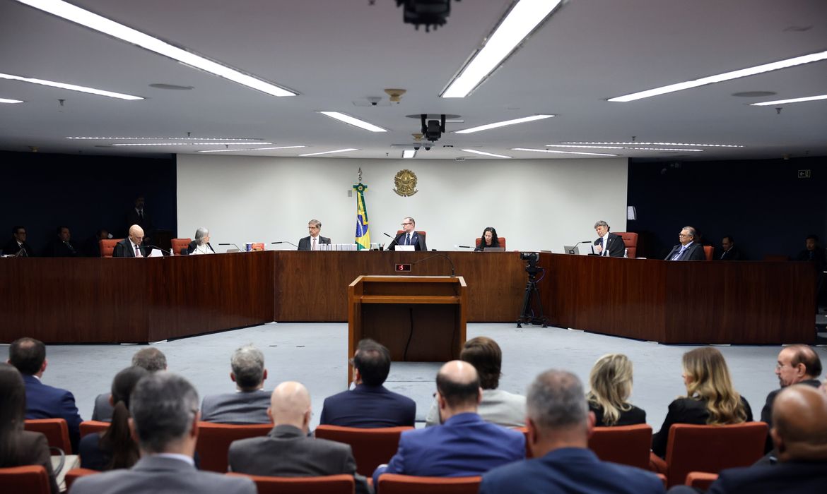 Brasília (DF), 11/09/2025 - Sessão da Primeira Turma do Supremo Tribunal Federal (STF), que realiza o quinto dia de julgamento dos réus do Núcleo 1 da trama golpista, formado pelo ex-presidente Jair Bolsonaro e mais sete aliados. Foto: Marcelo Camargo/Agência Brasil