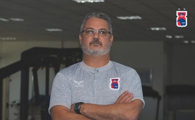 Rogério Micale é anunciado como novo técnico do Paraná, em 03/11/2020