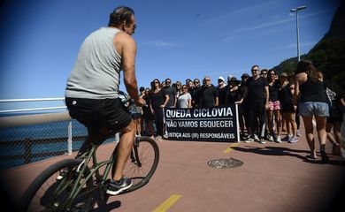 Protesto na Ciclovia Tim Maia