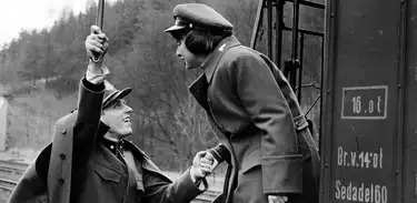 Filme Trens Rigorosamente Vigiados, do diretor Jiří Menzel