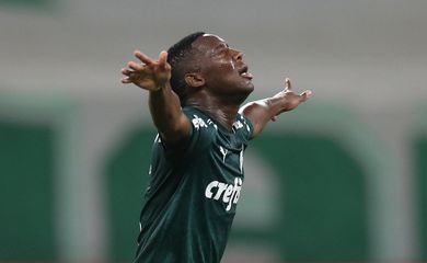 Patrick de Paula comemora gol contra o Delfín, pela Copa Libertadores - Palmeiras
