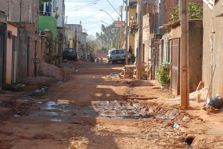 Pobreza e desemprego na América Latina  dificultam efetivação da Agenda 2030 