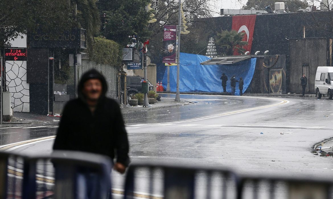 Ataque em boate na Turquia deixa 39 mortos