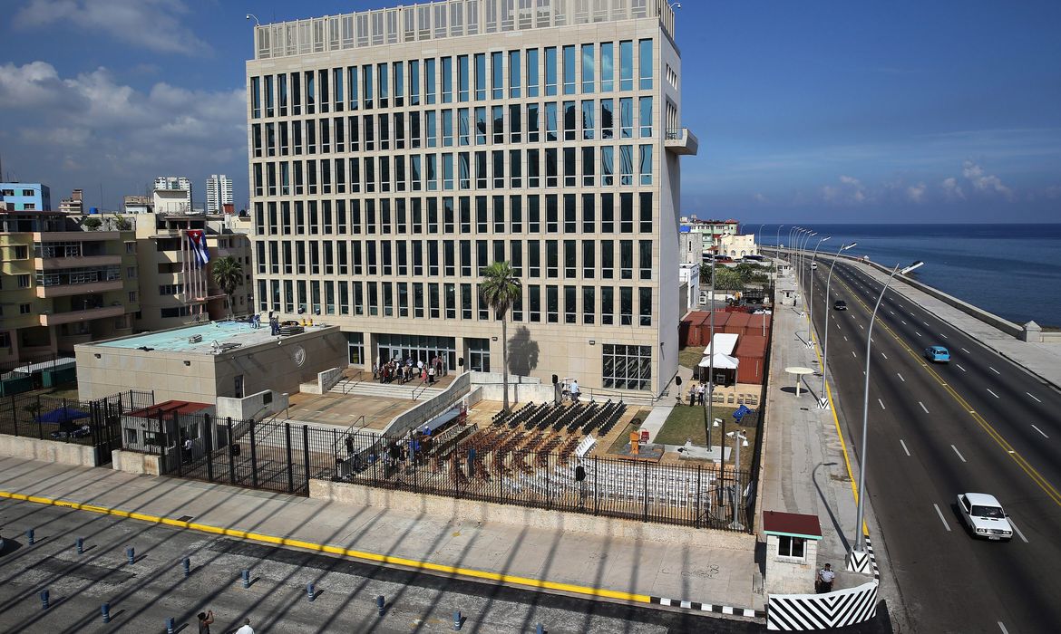 Embaixada dos Estados Unidos em Havana alejandro_ernesto_lusa.jpg