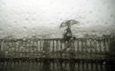 Rio de Janeiro - Chuva em diversos pontos do Rio de Janeiro (Tânia Rêgo/Agência Brasil)