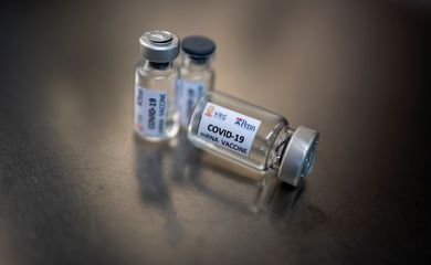 Teste da vacina contra a doença de coronavírus (COVID-19) na Tailândia