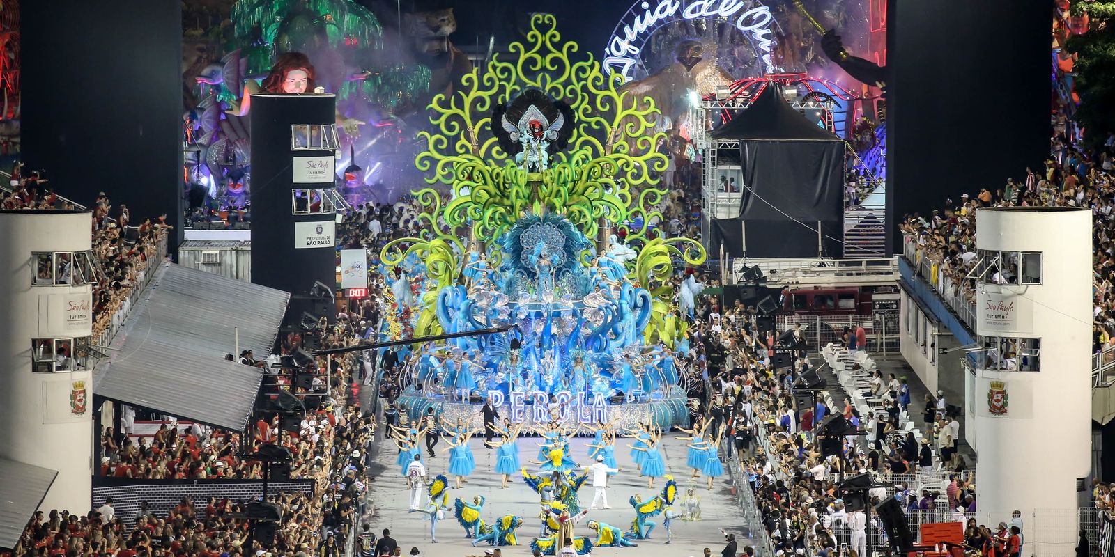 Carnaval de rua paulistano está se tornando festa turística, avalia  professor