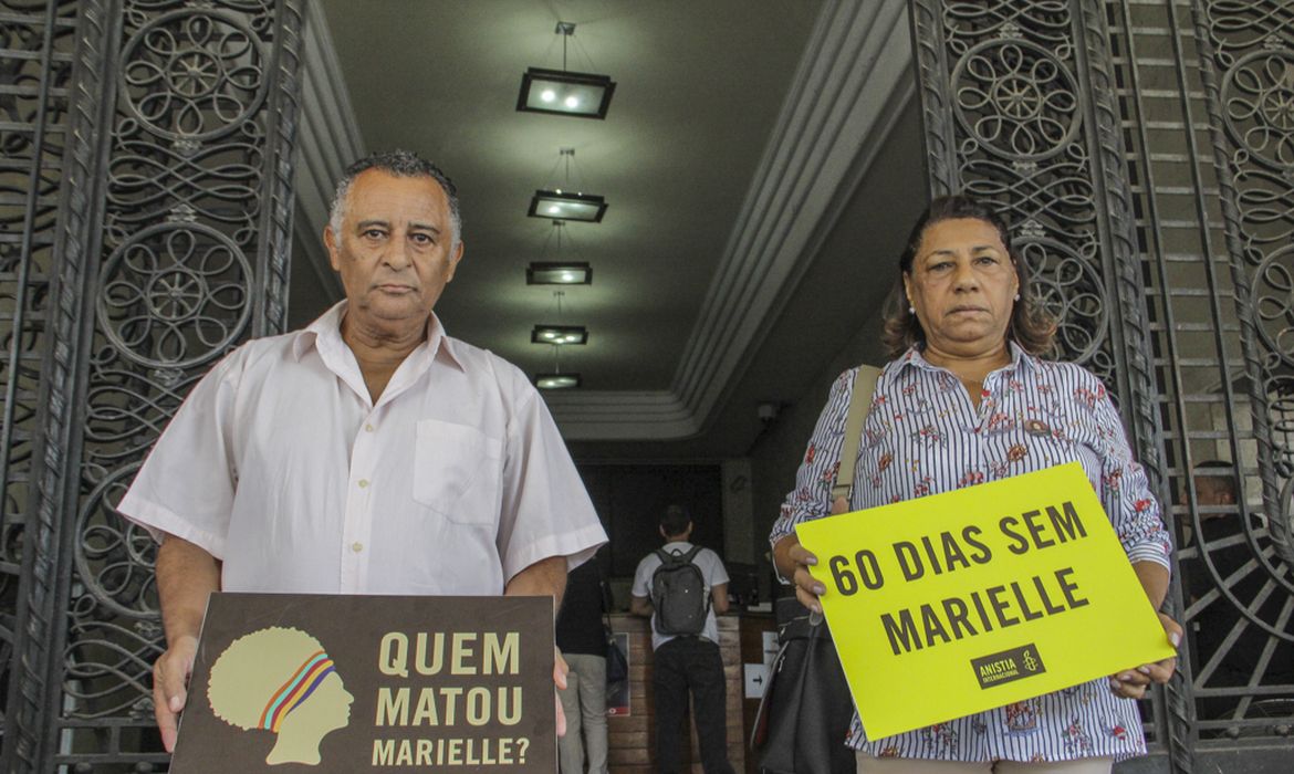 Ato da Anistia Internacional lembra os dois anos do assassinato de Marielle Franco