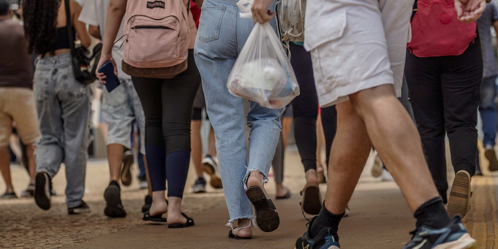 População em situação de rua é tema de redação da reaplicação do Enem