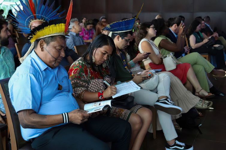 19/04/2024 - Preservação ambiental e mudanças climáticas nos territórios indígenas são tema de evento, em Belém. Foto Daniel Lima/ Ascom Semas