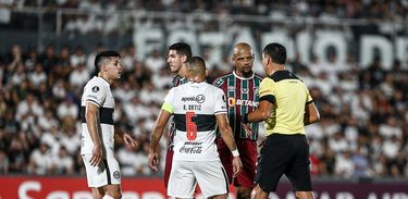 Olimpia 2 (4) x (1) 0 Fluminense