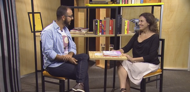 Raphael Montes entrevista a escritora e jornalista Luize Valente