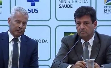 O Ministério da Saúde divulga dados atualizados sobre a situação do novo coronavírus