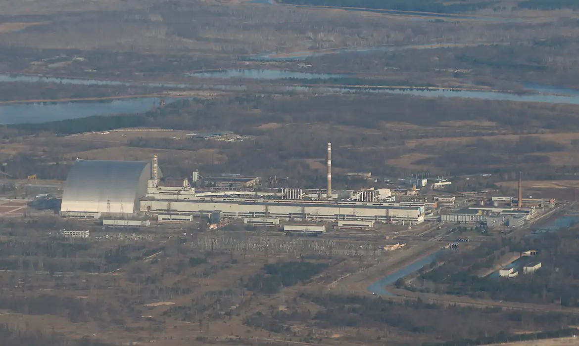 REUTERS/Gleb Garanich/Direitos Reservados Vista da usina nuclear de Chernobyl