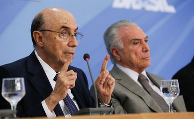 Brasília - Ministro da Fazenda, Henrique Meirelles, e o presidente Michel Temer durante anúncio do pacote de medidas econômicas (Beto Barata/PR)
