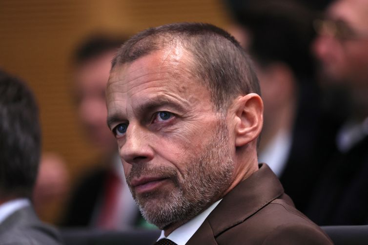 Presidente da Uefa, Aleksander Ceferin, durante sorteio das partidas de oitavas de final da Liga dos Campeões na sede da entidade em Nyon, na Suíça