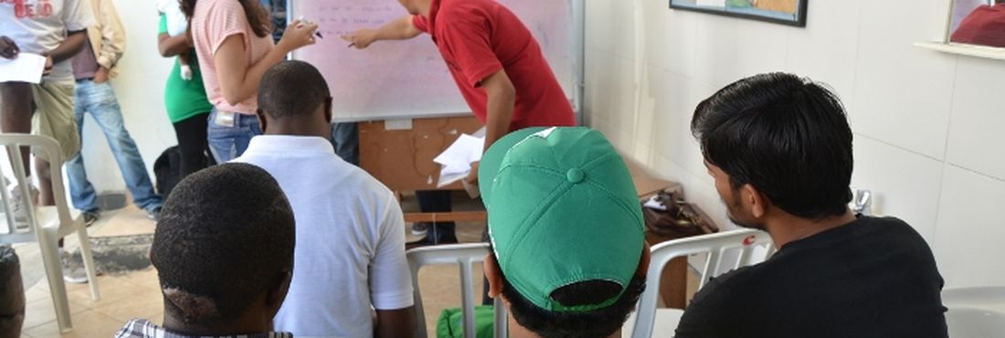Peregrinos da JMJ que pediram refúgio no Brasil têm primeiras aulas de português