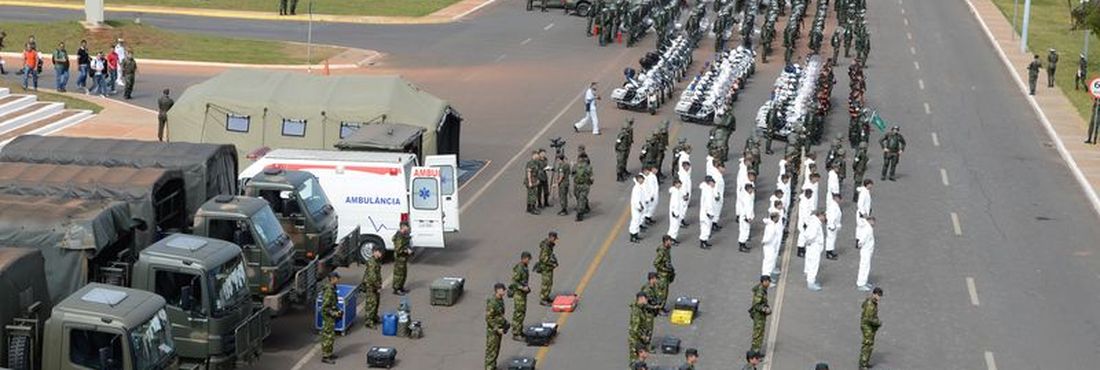 Comando Militar do Planalto apresenta tropas e equipamentos que vão atuar na segurança da Copa do Mundo