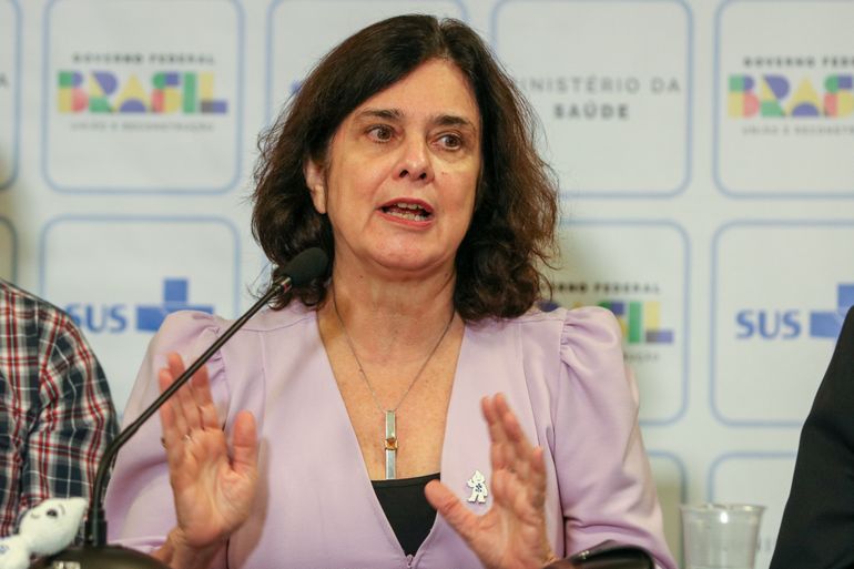 Brasília, 03/07/2023 A ministra da Saúde, Nísia Trindade, durante coletiva sobre ações para a expansão da assistência à saúde mental no SUS. Foto: Fabio Rodrigues-Pozzebom/ Agência Brasil