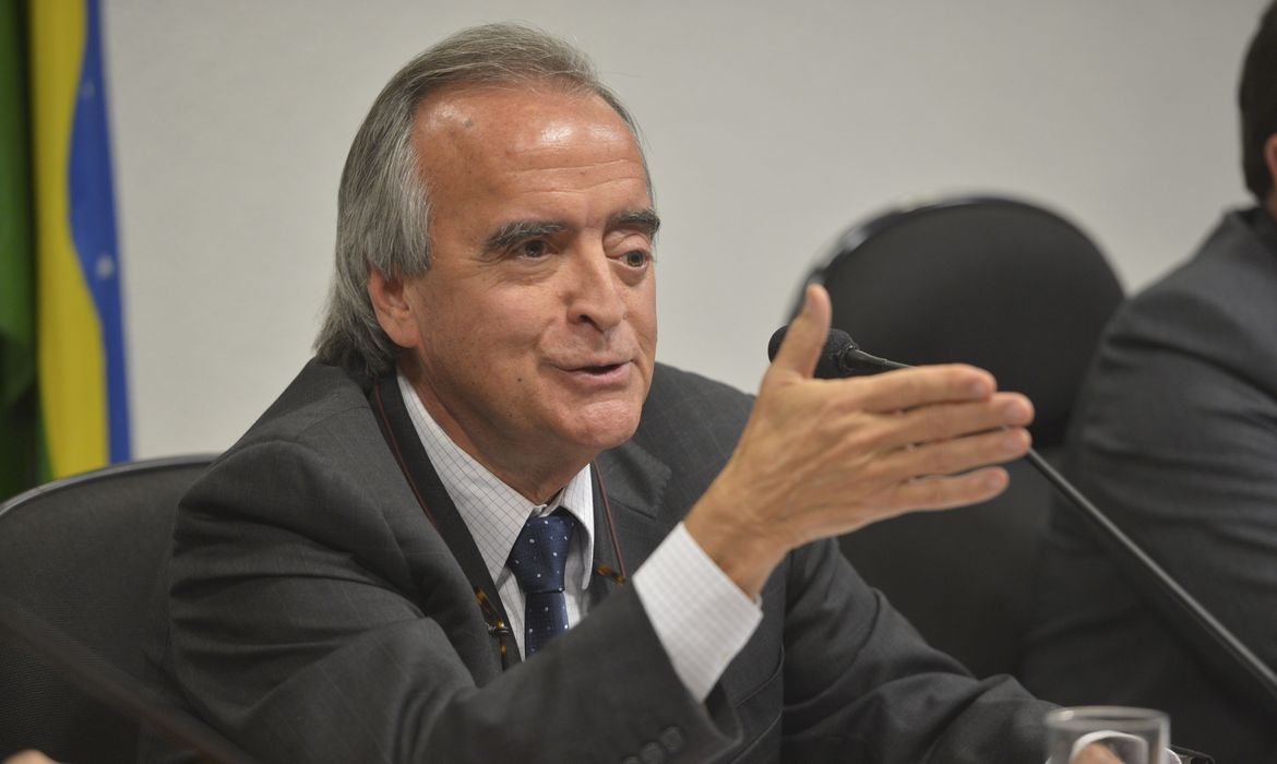 Depoimento à Comissão Parlamentar de Inquérito (CPI) Mista da Petrobras do ex-diretor da Área Internacional da Petrobras Nestor Cerveró (José Cruz/Agência Braisl)