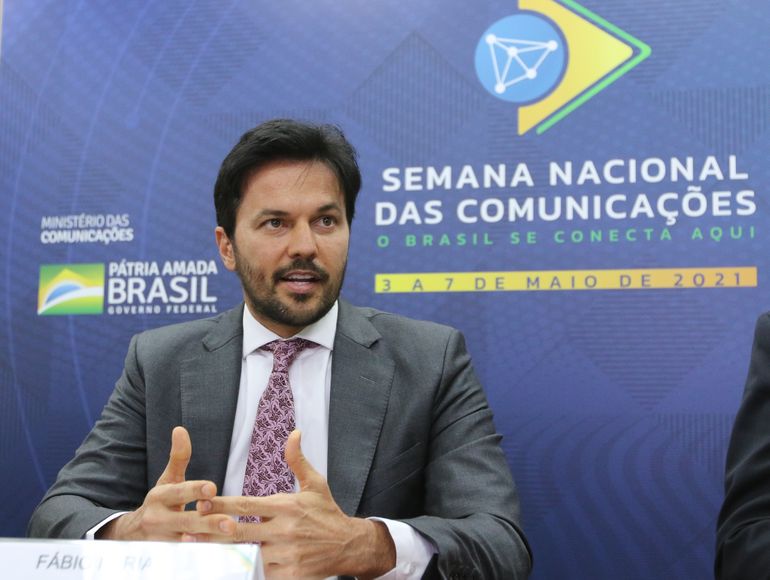O ministro das Comunicações, Fábio Faria, anuncia ações e medidas para a radiodifusão, no ministério.