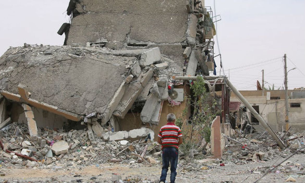 Arábia Saudita doa US$ 100 mi para reconstrução da Síria