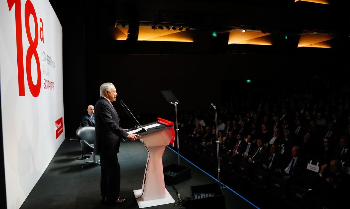São Paulo - Presidente Michel Temer participa da abertura da 18ª Conferência Anual Santander (Beto Barata/PR)