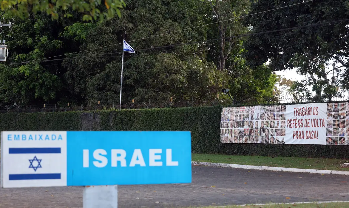 Brasília (DF), 13/06/2025 - Entrada da embaixada de Israel. Foto: José Cruz/Agência Brasil