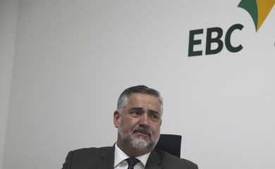O ministro da Secretaria de Comunicação Social da Presidência, Paulo Pimenta, visita a EBC