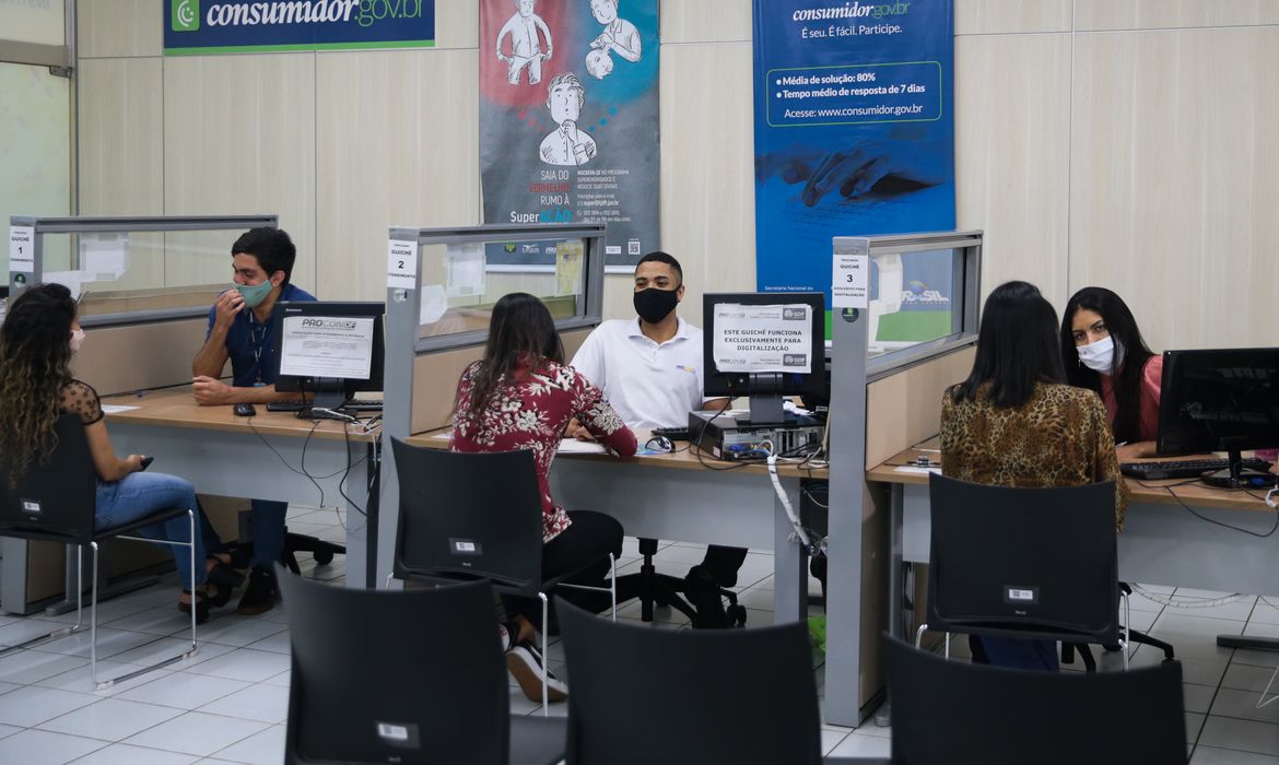 Sede do Procon no shopping Venâncio 2000