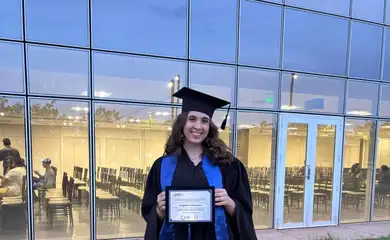 Rio de Janeiro (RJ), 02/03/2026 - FOTO DE ARQUIVO - Gabriela Frajtag,  vence concurso internacional de Biologia Quântica. Foto: Gabriela Frajtag/Arquivo Pessoal