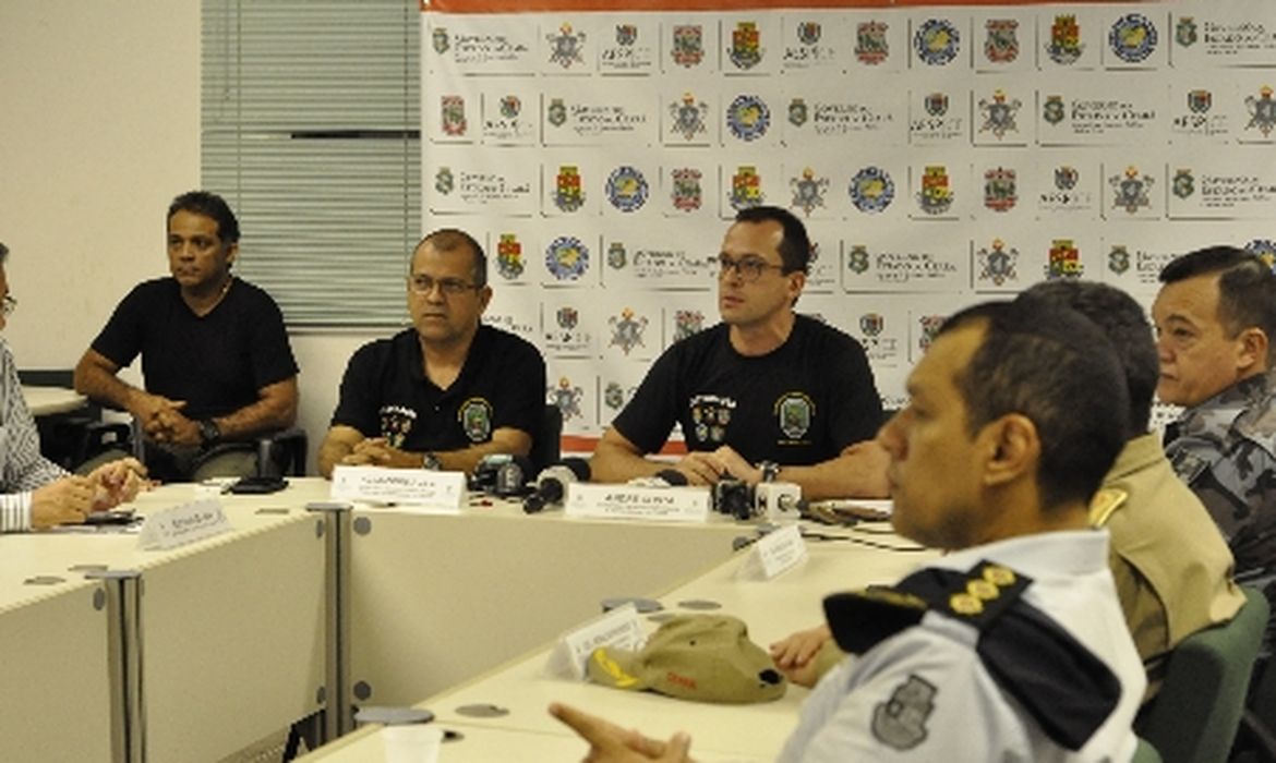 Representantes de órgãos de segurança discutem situação em Fortaleza - Divulgação/Secretaria de Segurança do Ceará