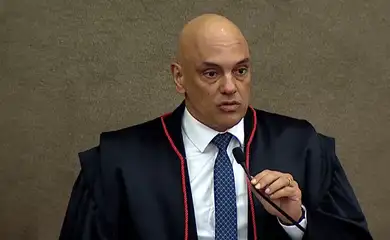 O ministro Alexandre de Moraes toma posse,  na presidência do Tribunal Superior Eleitoral (TSE)