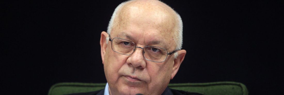 Ministro do STF, Teori Zavaski, pediu a inclusão do advogado Edson Ribeiro, no lista de “alerta vermelho” da Interpol