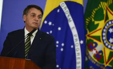 O presidente da República, Jair Bolsonaro, durante a solenidade de posse dos ministros da Justiça e Segurança Pública; e da Advocacia-Geral da União no Palácio do Planalto