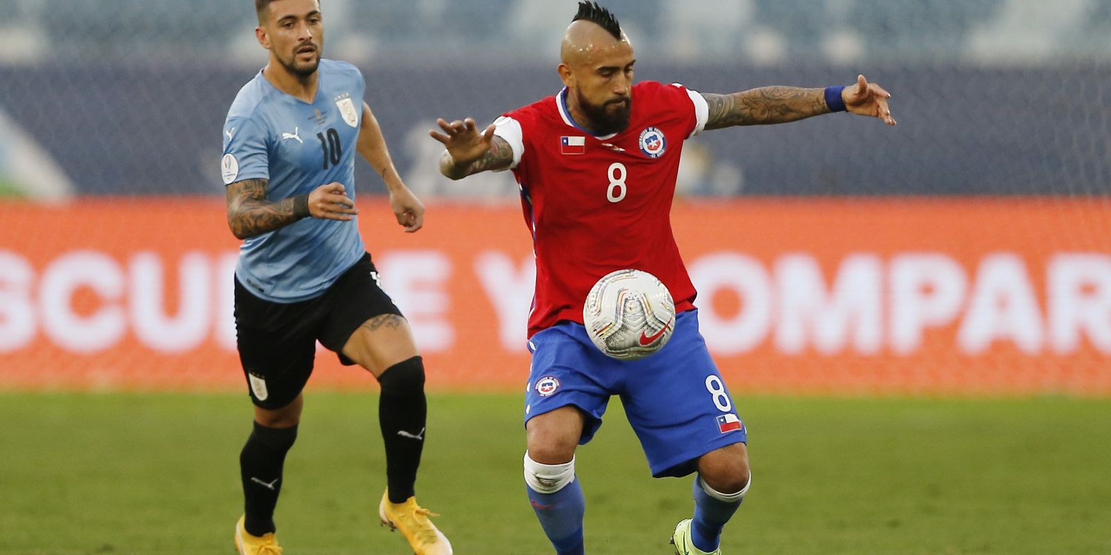 Chile y Uruguay empatan 1-1 en la Copa América