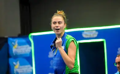 Bruna Takahashi teve três match points contra, mas reagiu e venceu a norte-americana Lily Zhang na finalíssima feminina, conquistando o bicampeonato da Copa Pan-Americana de Tênis de Mesa, em 23/02/2025.