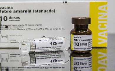 Vacina febre amarela
