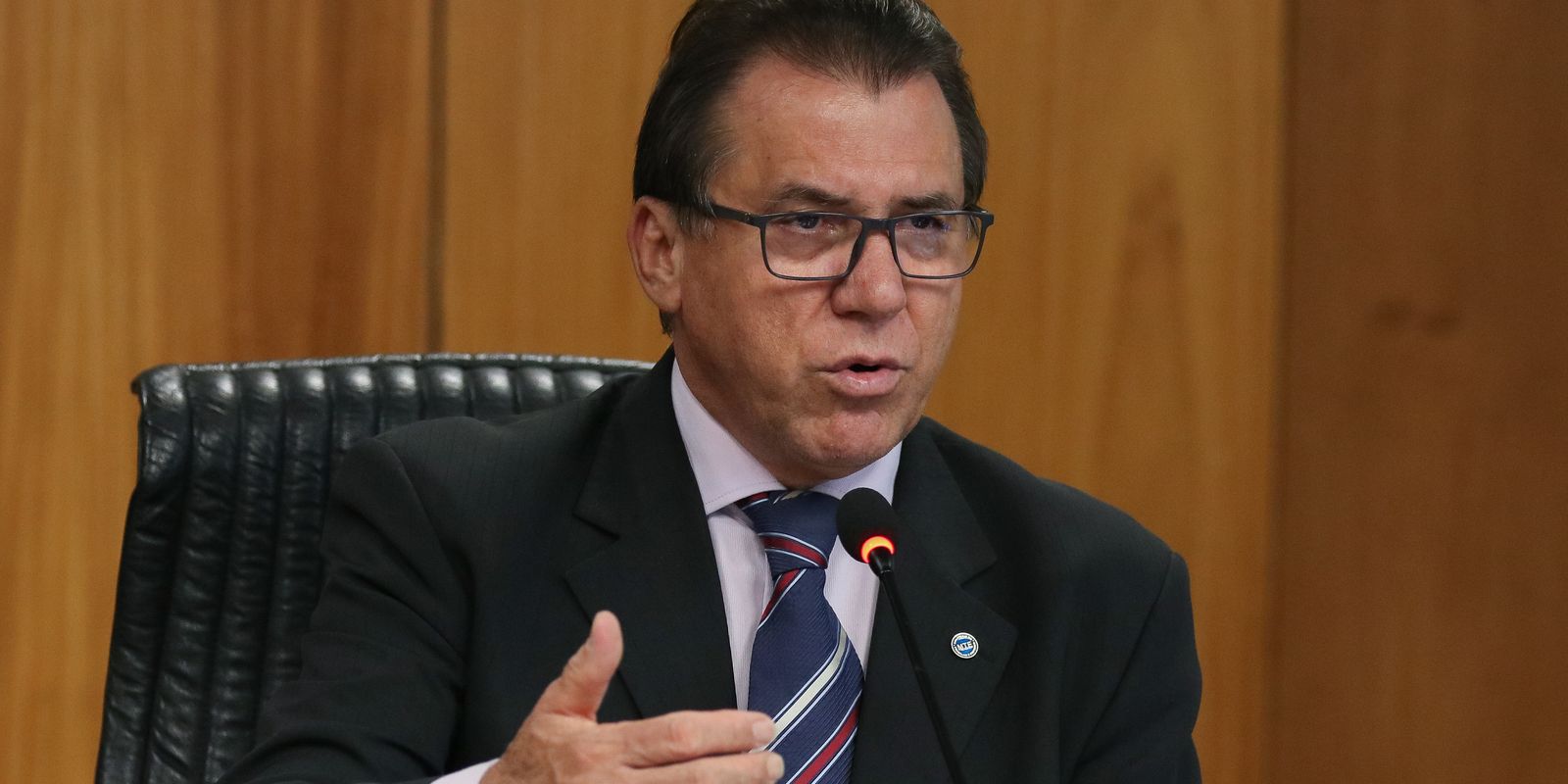Regulamentação do trabalho por aplicativos deve sair em janeiro 3 Regulamentação do trabalho por aplicativos deve sair em janeiro