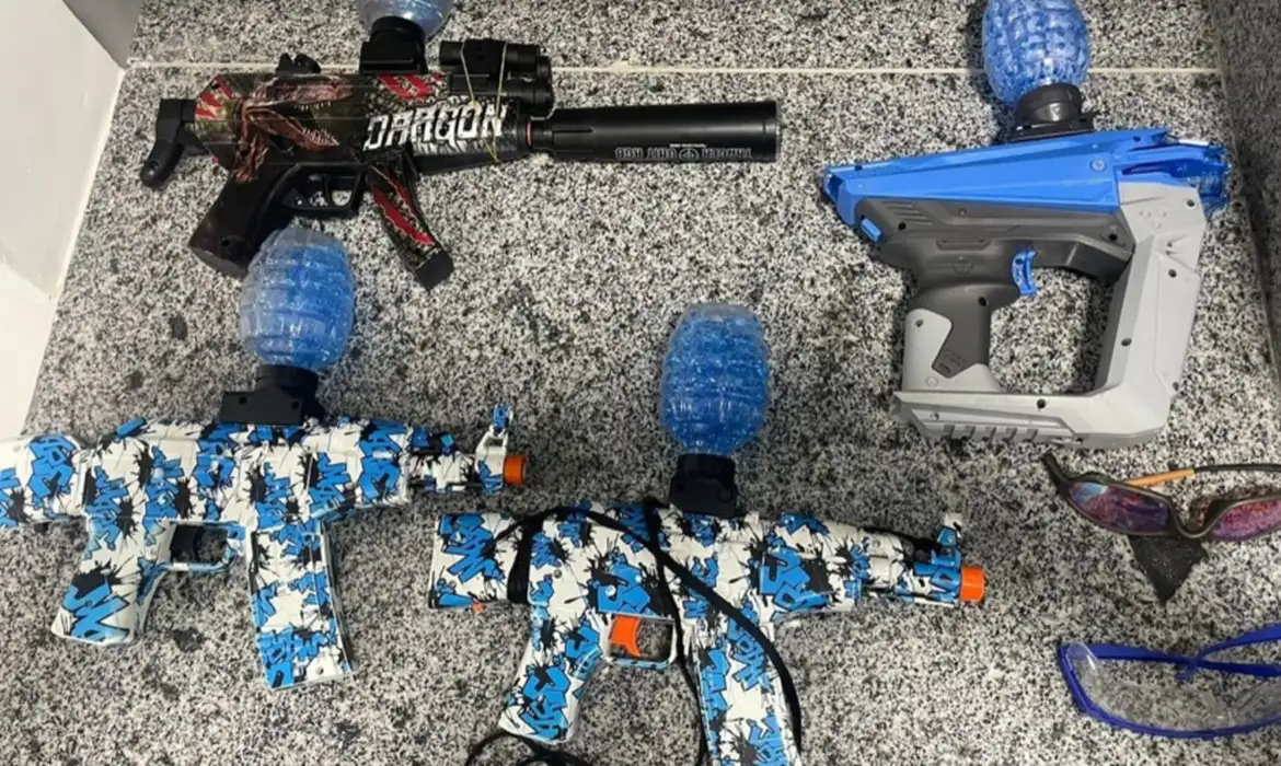 Armas de bolinhas de gel geram alerta sobre riscos oculares