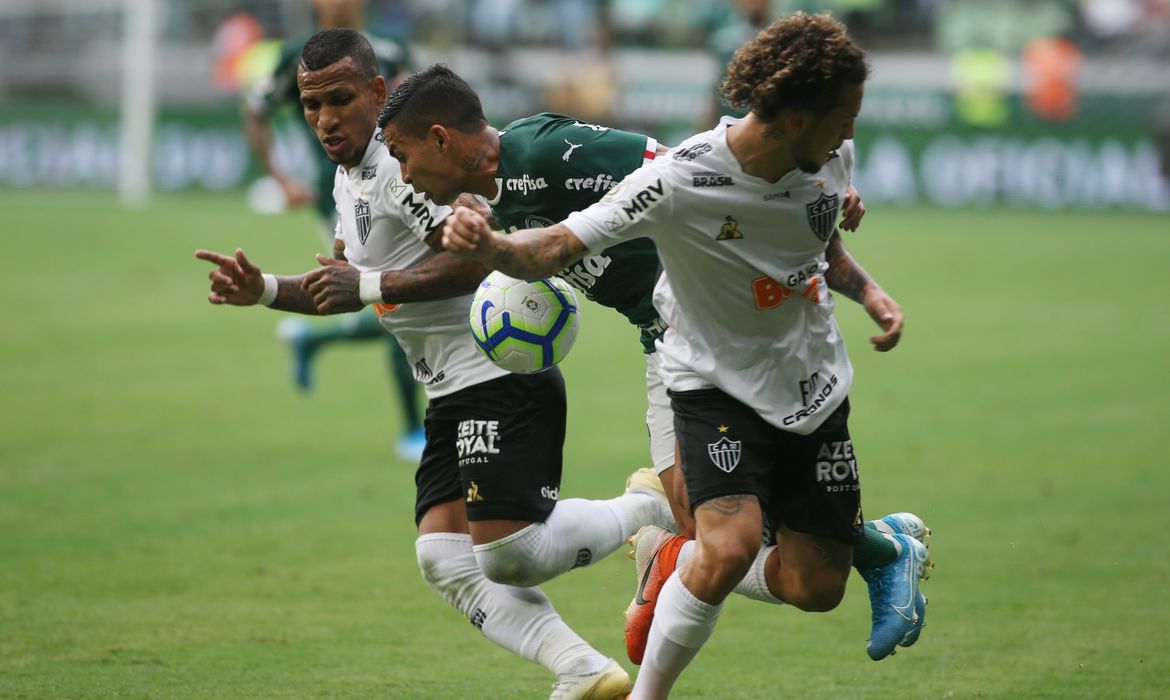 Santos vence o Palmeiras