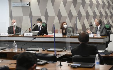 Comissão Parlamentar de Inquérito da Pandemia (CPIPANDEMIA) realiza audiência pública interativa para ouvir o depoimento de especialistas convidados a respeito de aspectos técnicos da Covid-19.

Os parlamentares requerentes da audiênica, citam a