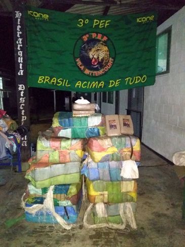 Exército Brasileiro apreende mais de 700 kg de entorpecentes